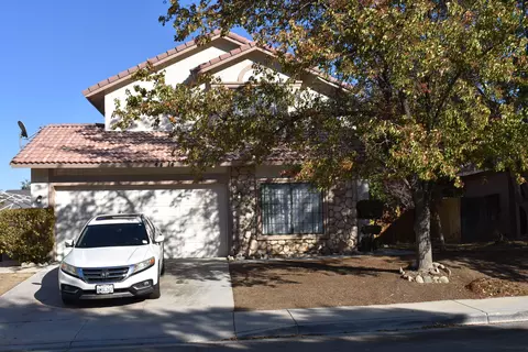 44814 Caboose Dr, Lancaster, CA 93535 photo 1