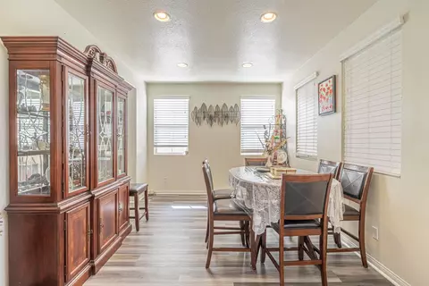 44846 Shad St, Lancaster, CA 93536 photo 8