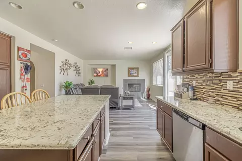 44846 Shad St, Lancaster, CA 93536 photo 13