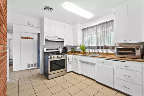 39014 Ocotillo Dr, Palmdale, CA 93551 photo 8
