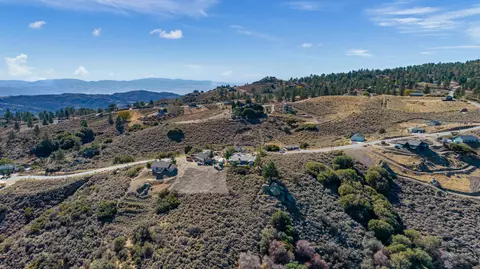 25600 Jacaranda Dr, Tehachapi, CA 93561 photo 41