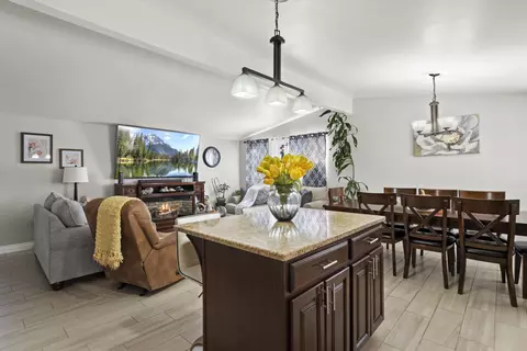 38413 Pond Ave, Palmdale, CA 93550 photo 8