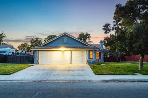 44331 37th St W, Lancaster, CA 93536 photo 1
