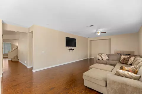 4424 Jonathon St, Lancaster, CA 93536 photo 12