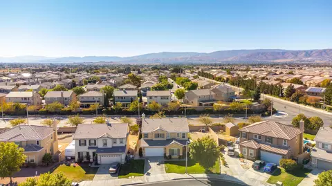 4424 Jonathon St, Lancaster, CA 93536 photo 40