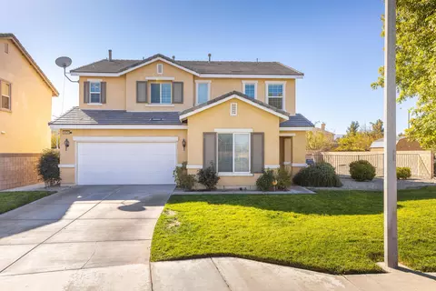 4424 Jonathon St, Lancaster, CA 93536 photo 1