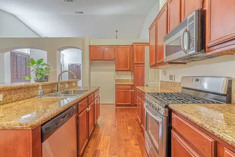 44556 Camolin Ave, Lancaster, CA 93534 photo 3