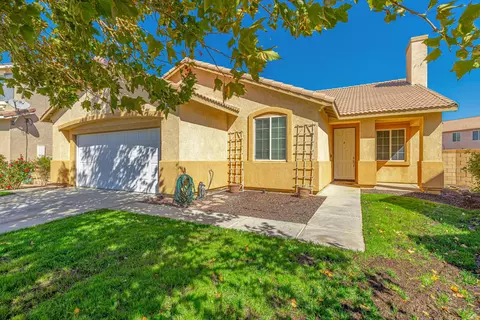 44556 Camolin Ave, Lancaster, CA 93534 photo 9