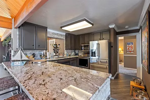 24141 Jacaranda Dr, Tehachapi, CA 93561 photo 10