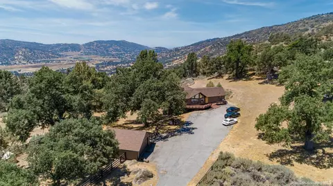 24141 Jacaranda Dr, Tehachapi, CA 93561 photo 36