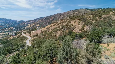 24141 Jacaranda Dr, Tehachapi, CA 93561 photo 42
