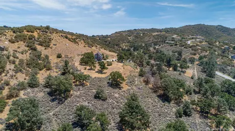 24141 Jacaranda Dr, Tehachapi, CA 93561 photo 44