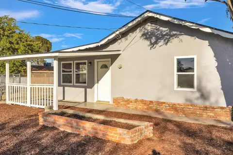 43524 7th St E, Lancaster, CA 93535 photo 4