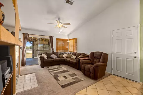 35948 53rd St E, Palmdale, CA 93552 photo 16