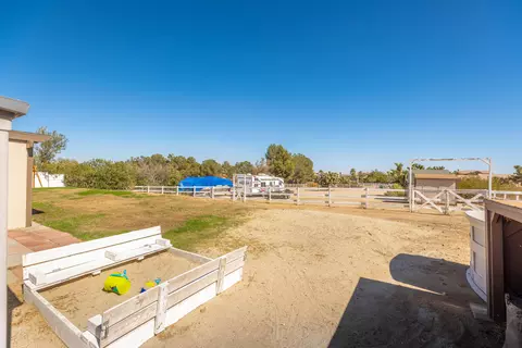 35948 53rd St E, Palmdale, CA 93552 photo 41