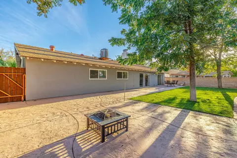 43813 Halcom Ave, Lancaster, CA 93536 photo 38