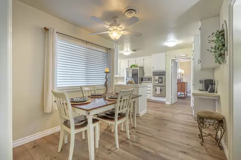 43813 Halcom Ave, Lancaster, CA 93536 photo 8