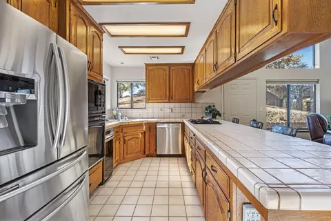 26524 Oakflat Dr, Tehachapi, CA 93561 photo 10