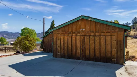 20725 Sasia Rd, Tehachapi, CA 93561 photo 28