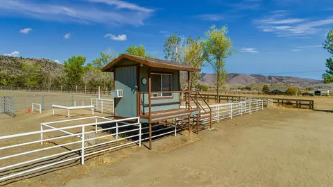 20725 Sasia Rd, Tehachapi, CA 93561 photo 42