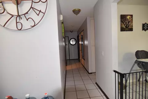 37845 19th St, Palmdale, CA 93550 photo 4