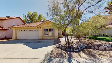 1762 Mesa Dr E, Lancaster, CA 93535 photo 1