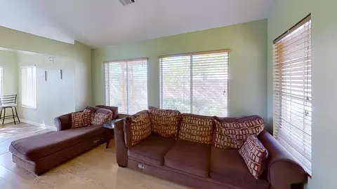 1762 Mesa Dr E, Lancaster, CA 93535 photo 6