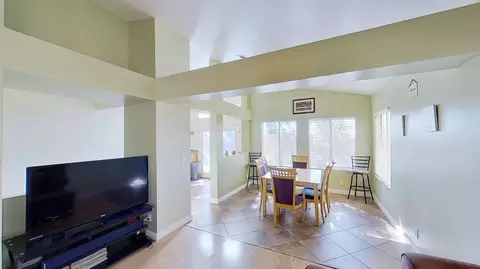 1762 Mesa Dr E, Lancaster, CA 93535 photo 3