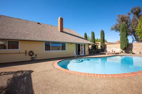 43946 Fenner Ave, Lancaster, CA 93536 photo 4