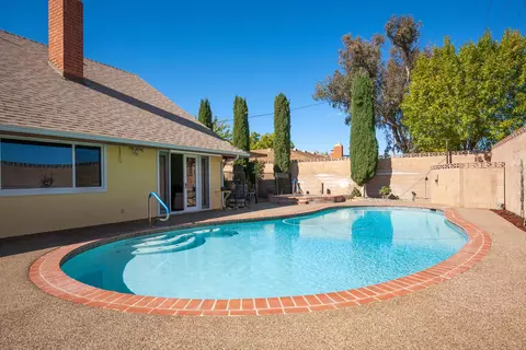 43946 Fenner Ave, Lancaster, CA 93536 photo 1