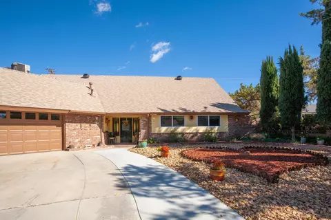 43946 Fenner Ave, Lancaster, CA 93536 photo 8