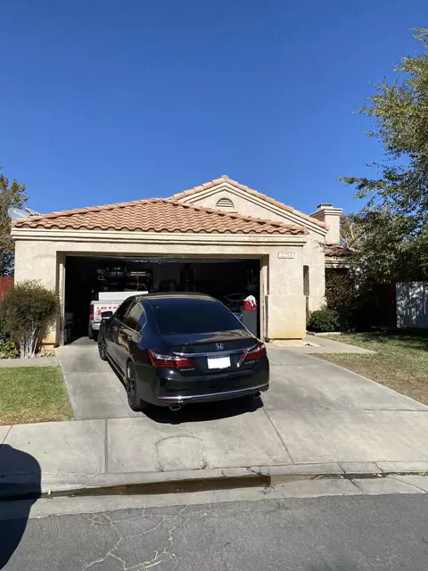 2155 Bramble Ln, Palmdale, CA 93550 photo 1