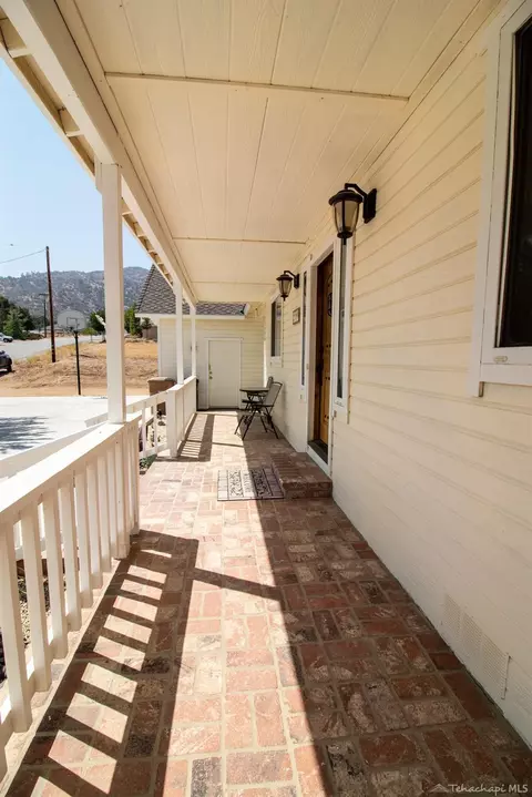 21209 Ridgeway Dr, Tehachapi, CA 93561 photo 47