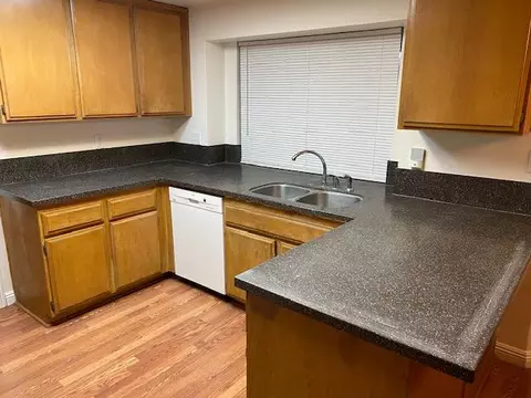 44262 Halcom Ave, Lancaster, CA 93536 photo 6