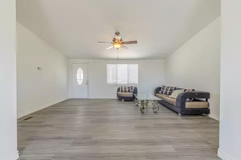 48243 90th St W, Lancaster, CA 93536 photo 8