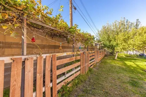 38743 37th St E, Palmdale, CA 93550 photo 18