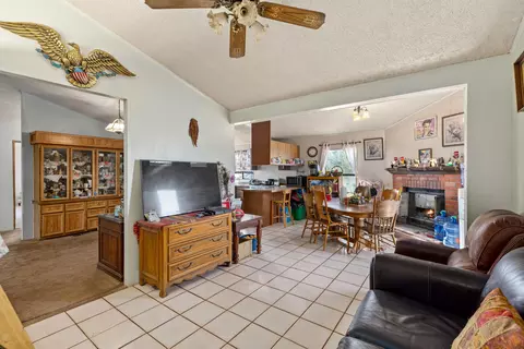 25120 Abacus Ave, Lancaster, CA 93536 photo 7