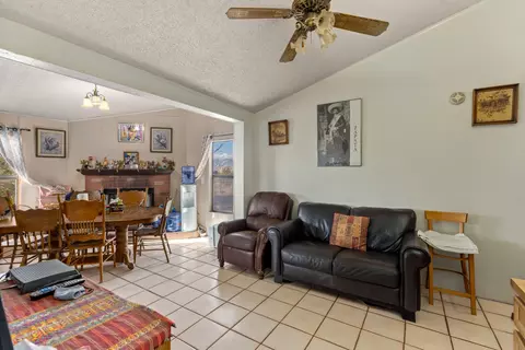 25120 Abacus Ave, Lancaster, CA 93536 photo 8