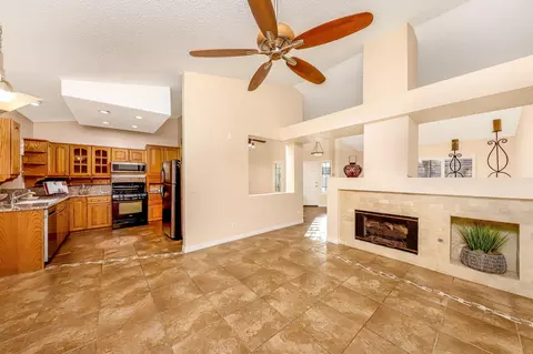 44318 27th St W, Lancaster, CA 93536 photo 9