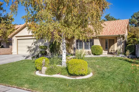 44318 27th St W, Lancaster, CA 93536 photo 1