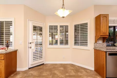 44318 27th St W, Lancaster, CA 93536 photo 14