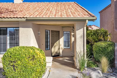 44318 27th St W, Lancaster, CA 93536 photo 3