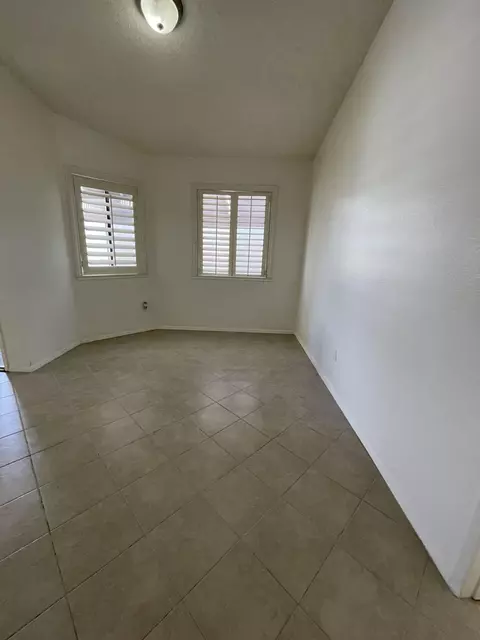 3236 Ave S-4, Palmdale, CA 93552 photo 7