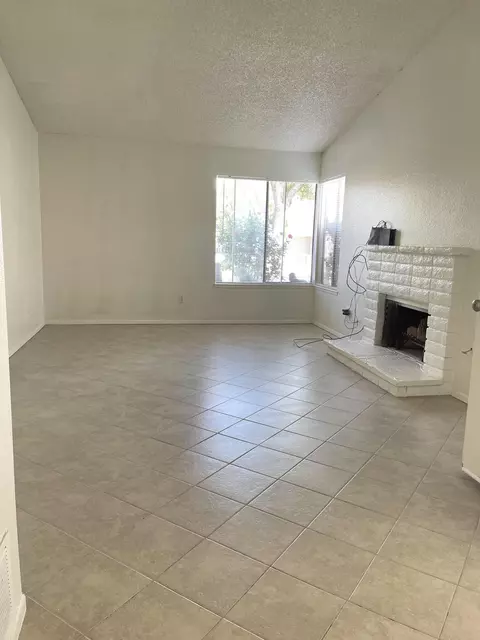 3236 Ave S-4, Palmdale, CA 93552 photo 6