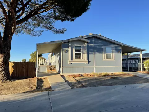 45465 25th St E #SPC 27, Lancaster, CA 93535 photo 1