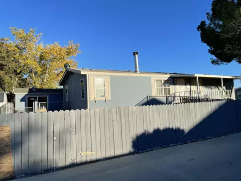 45465 25th St E #SPC 27, Lancaster, CA 93535 photo 3