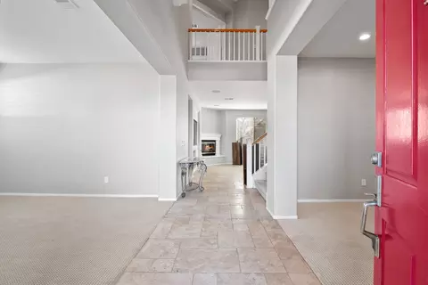 42340 Ridge View Dr, Lancaster, CA 93536 photo 2