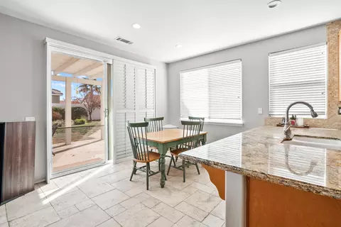42340 Ridge View Dr, Lancaster, CA 93536 photo 12