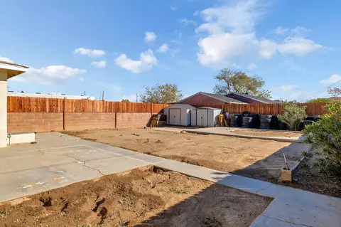 38720 12th St E, Palmdale, CA 93550 photo 11