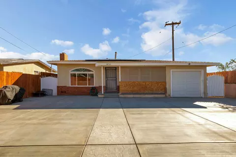 38720 12th St E, Palmdale, CA 93550 photo 1